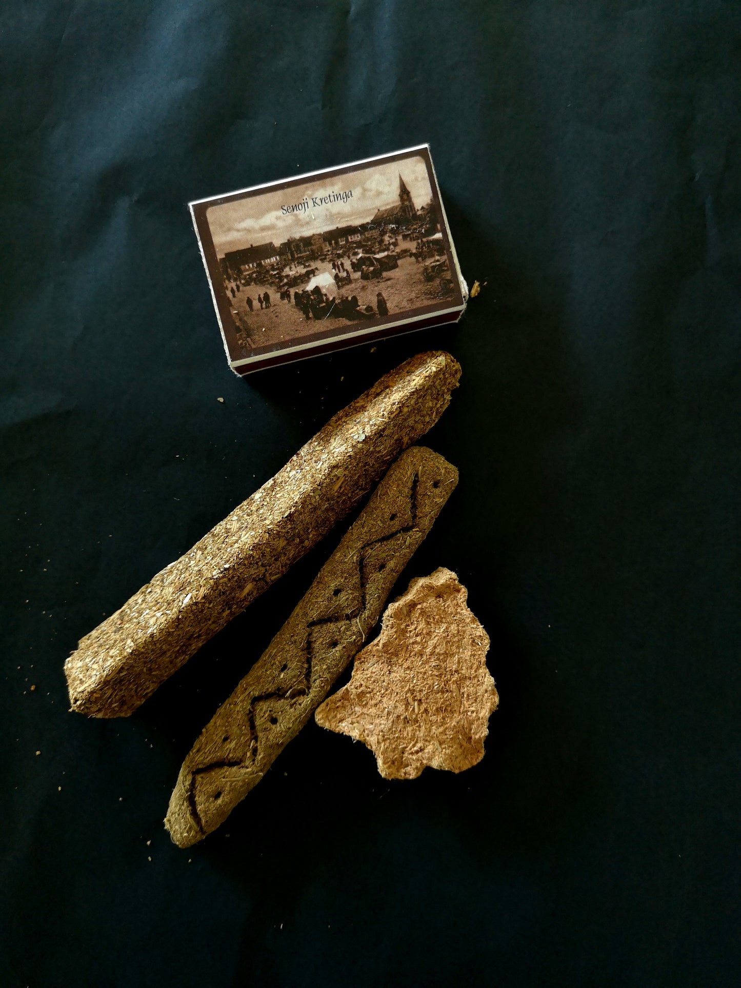 ŽALIASIS RINKINYS RITUALAMS