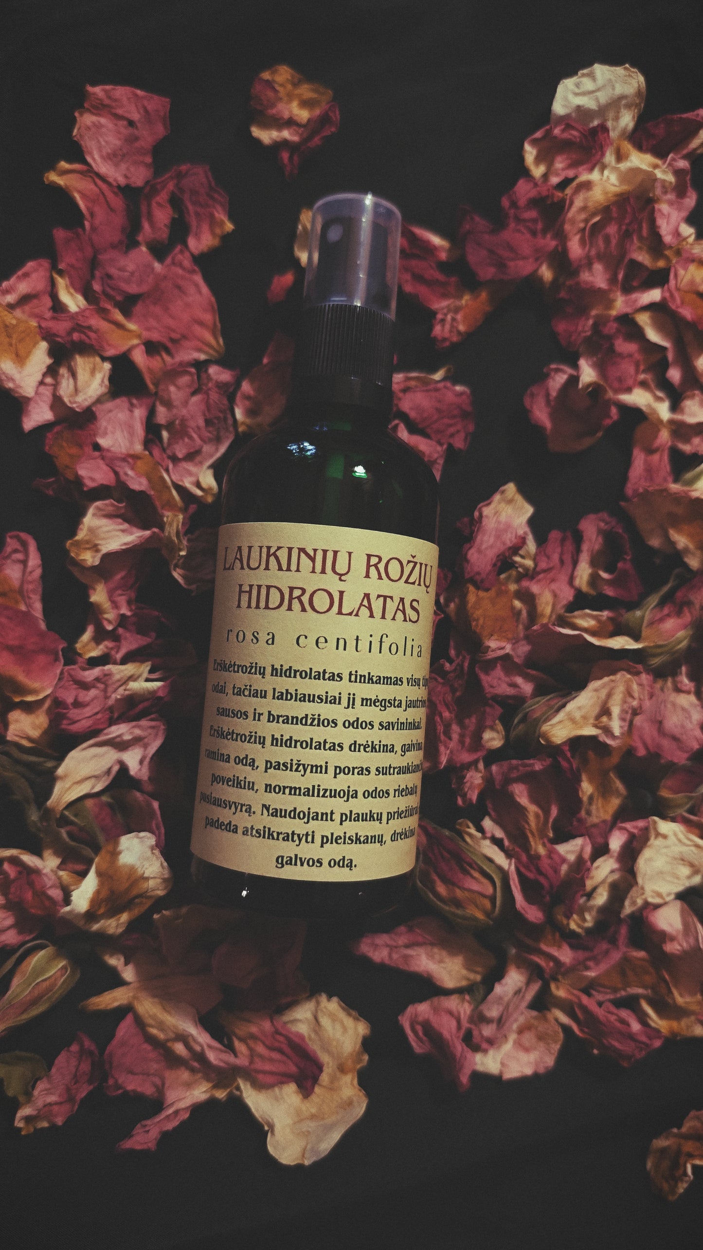 LAUKINIŲ ROŽIŲ (ERŠKĖTROŽIŲ) HIDROLATAS
