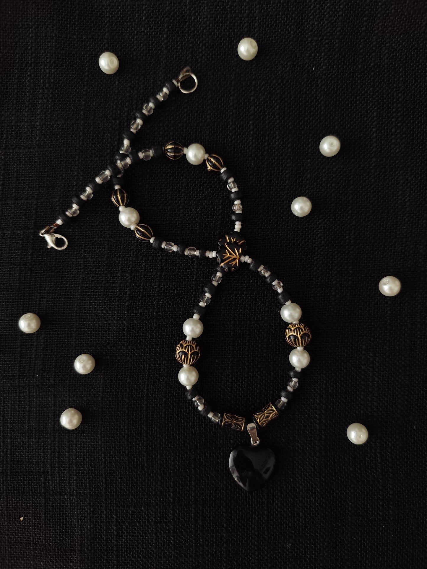 VĖRINYS ,,NAKTIES ŠIRDIS"