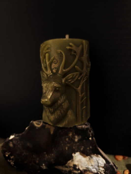 ŽALIASIS ELNIAS DEVYNIARAGIS