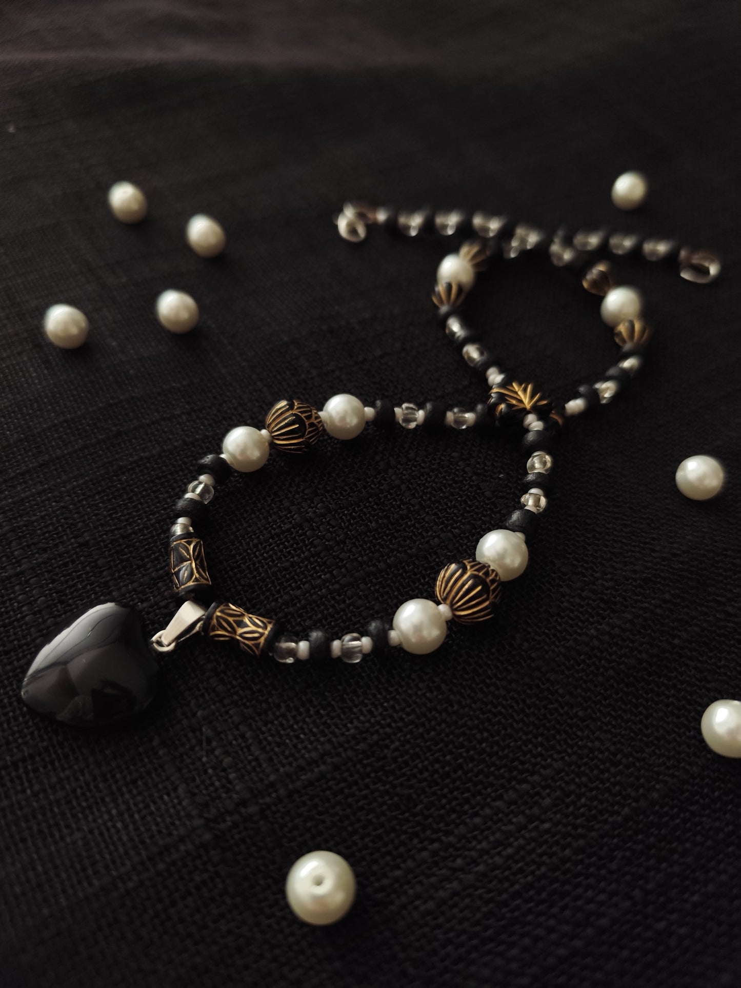 VĖRINYS ,,NAKTIES ŠIRDIS"