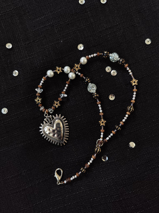 VĖRINYS,,ŠIRDIES KARALIENĖ"