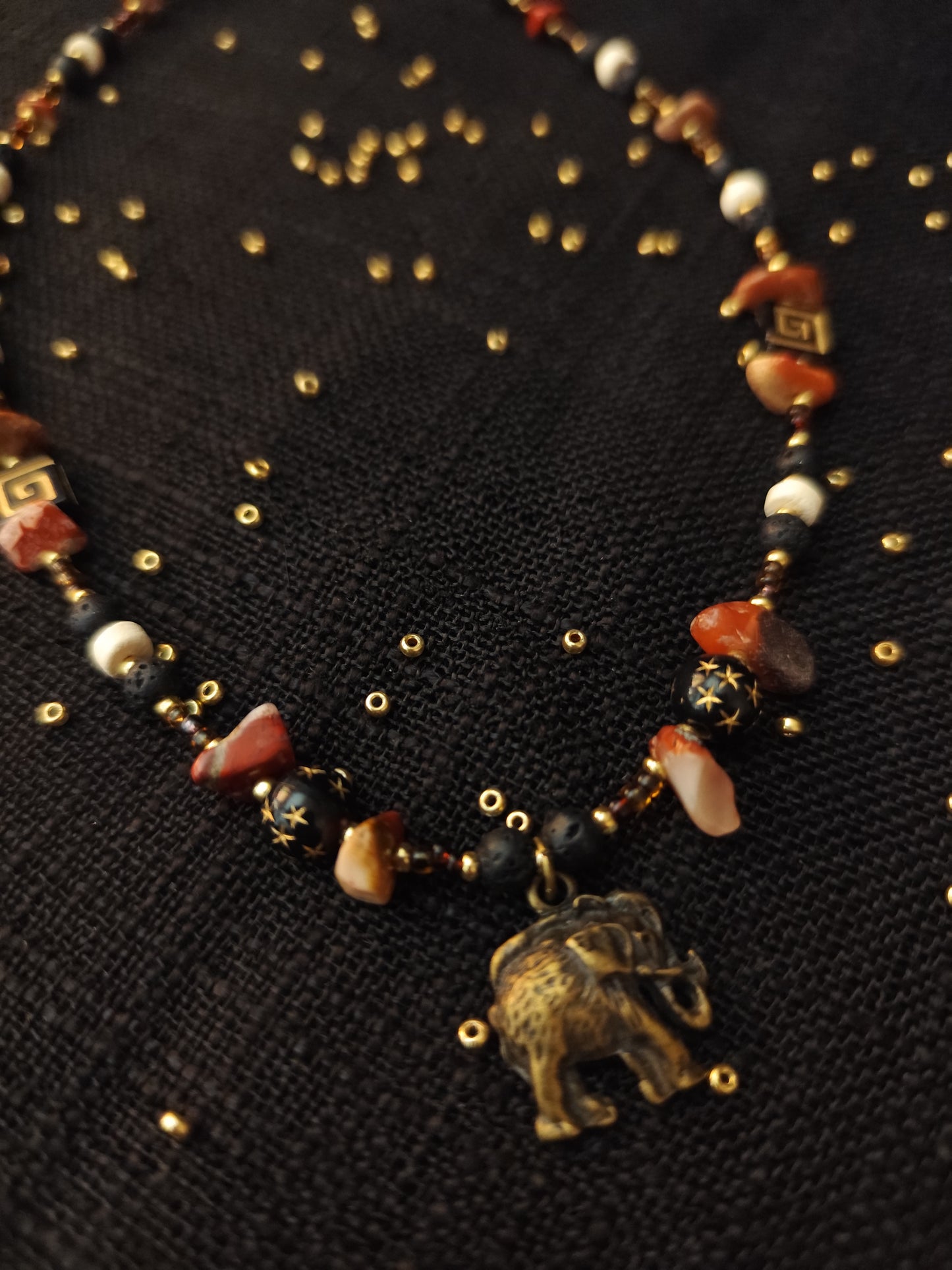 VĖRINYS ,,PIRMAPRADĖ ŽEMĖ"