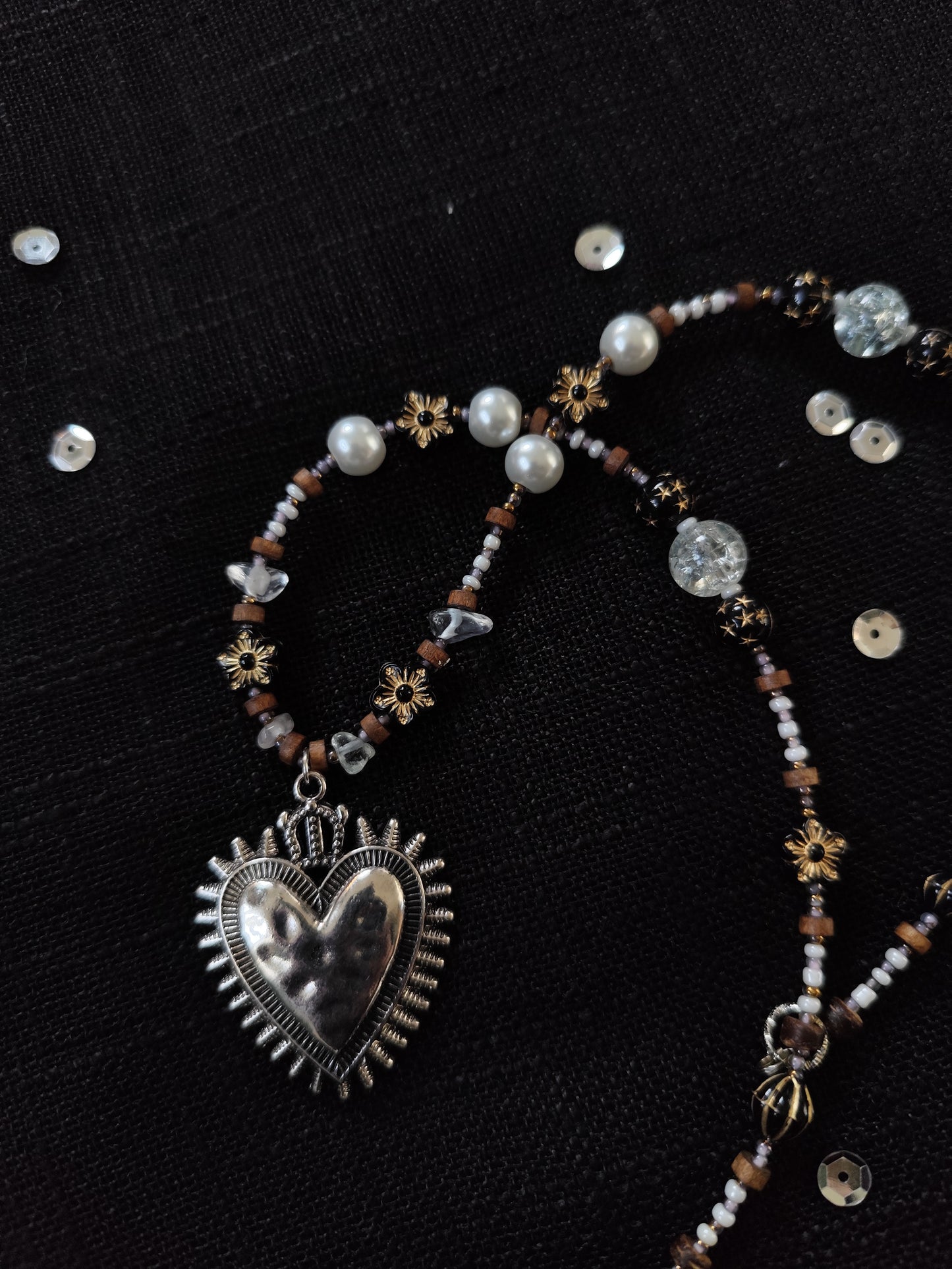 VĖRINYS,,ŠIRDIES KARALIENĖ"